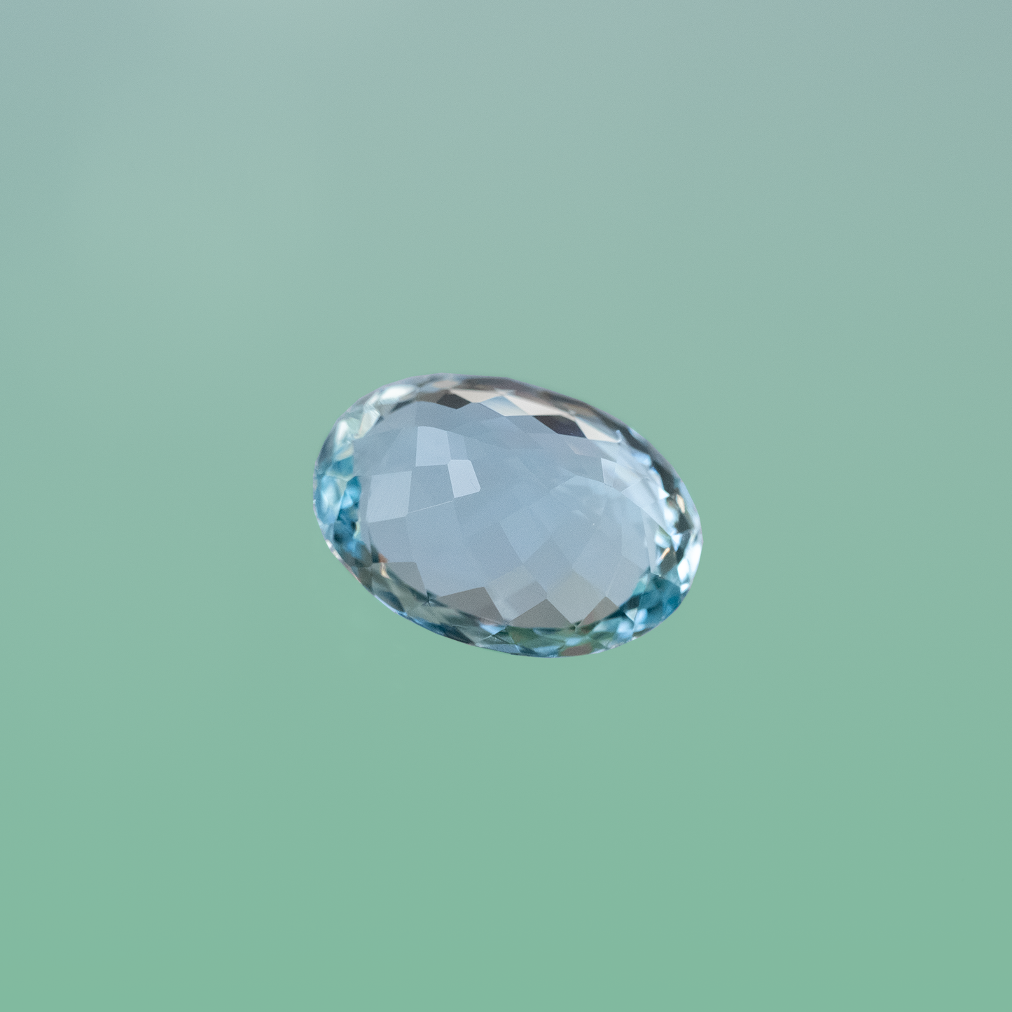 Aquamarin 13,37 ct.