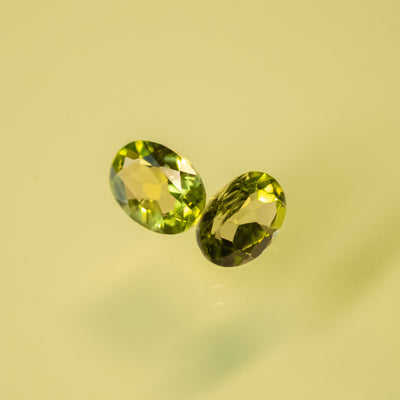 Peridot - Paar 2,76 ct.